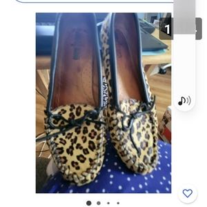 Minnetonka Leopard driving Loafers